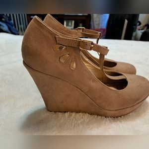Dreampairs  heels